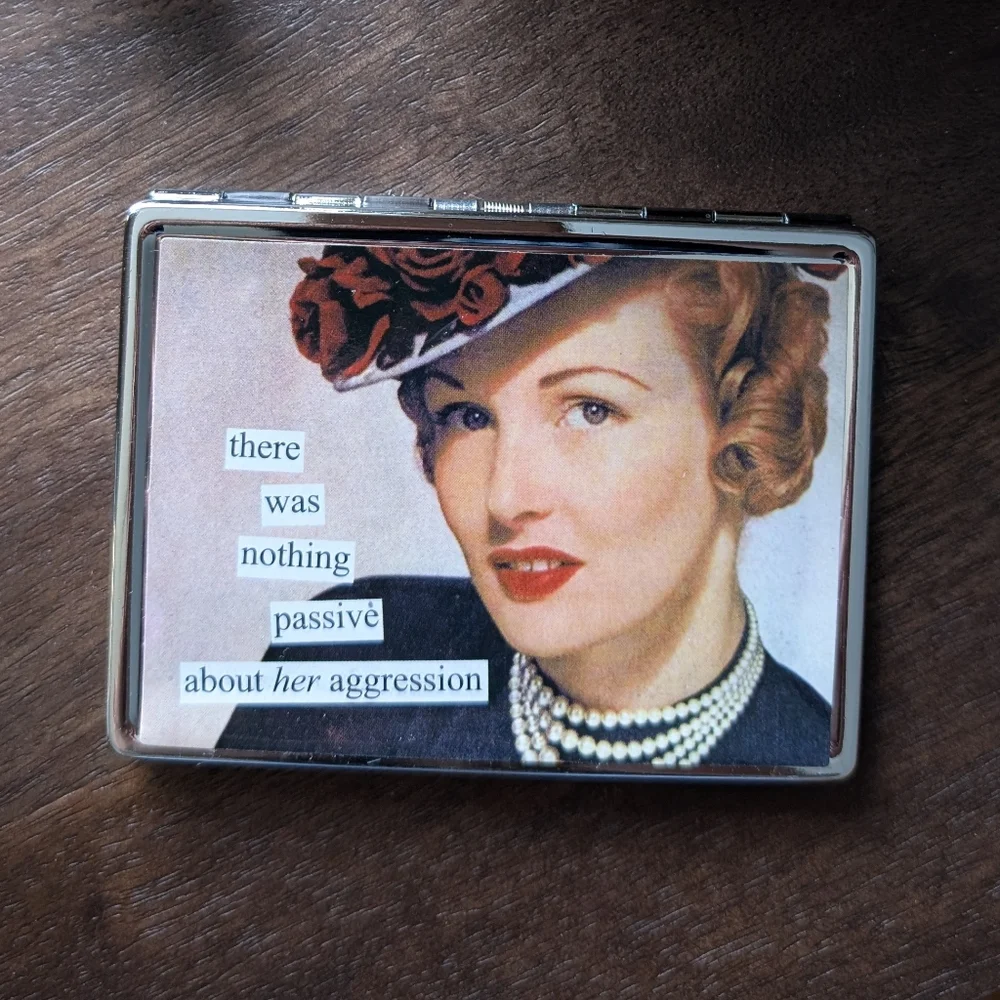 Vintage Style Decorative Card Case